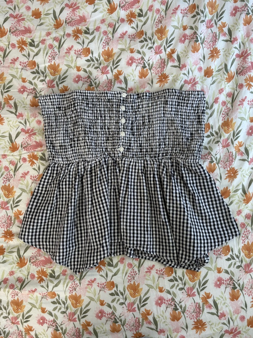 American Eagle Black & White Gingham Smocked Tank Top Size S & M Going Out Boho